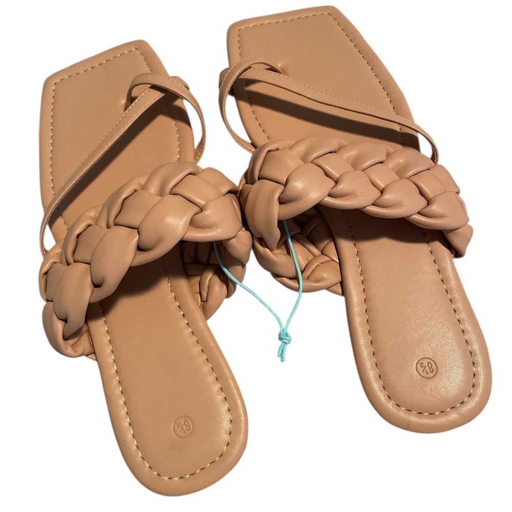 NWT Woven Strap Sandals size 8.5